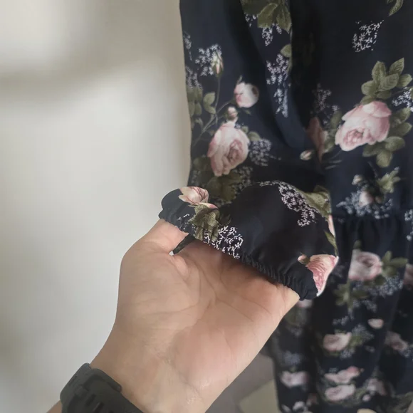 Floral Blue Dress - Picture 8 of 9